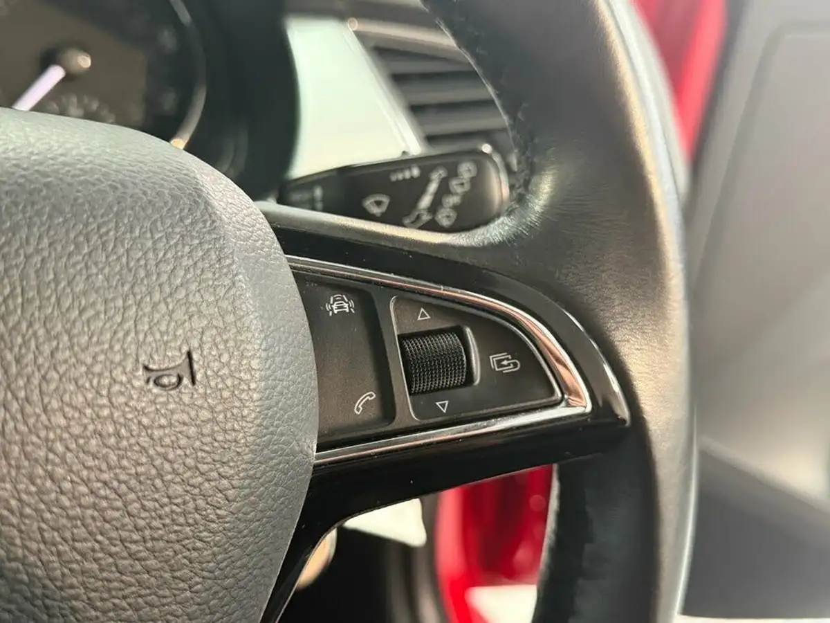2018-skoda-fabia-10-mpi-colour-edition-big-28