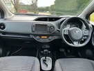 2018-toyota-yaris-15-vvt-i-icon-tech-98bhp-hybrid-1497cc-e-cvt-small-18