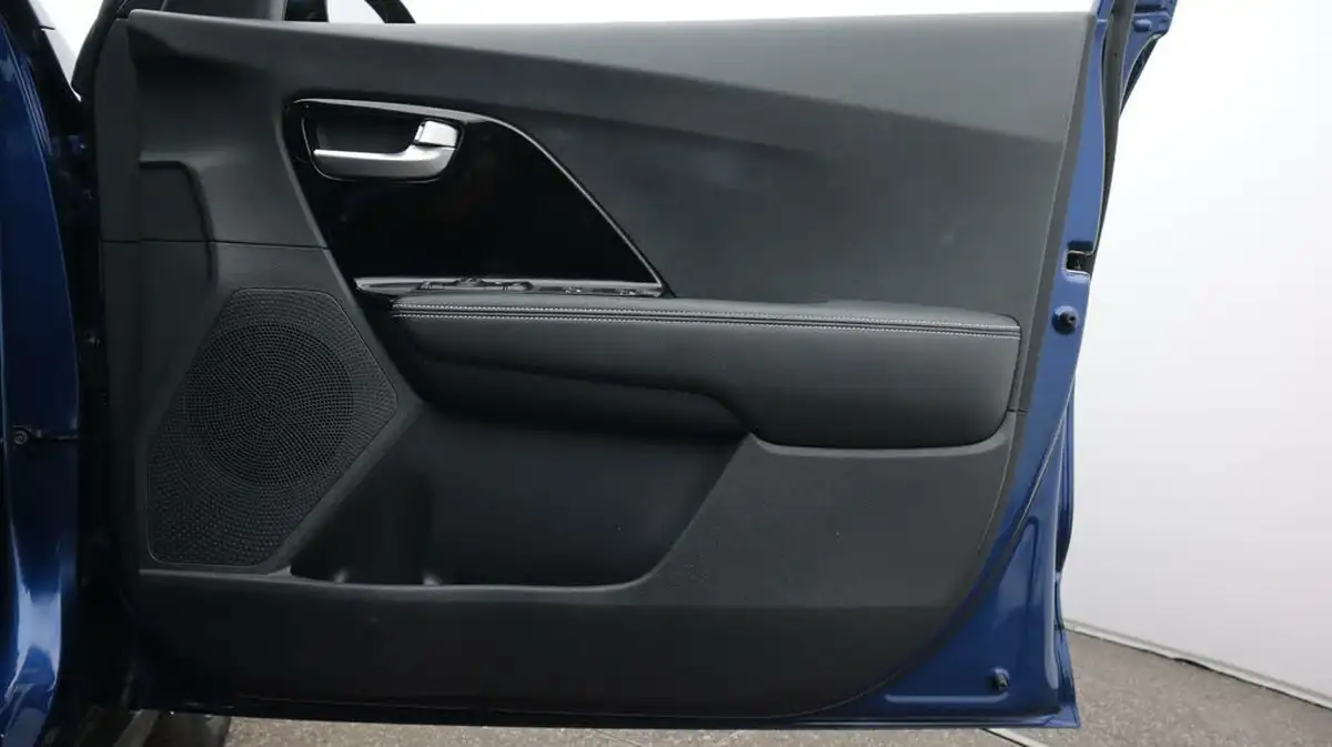 2021-kia-e-niro-ev-2-134bhp-39-big-15