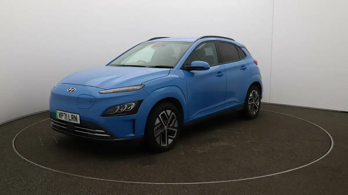 2022-hyundai-kona-e-premium-204ps-64kwh-7kw-obc-big-3