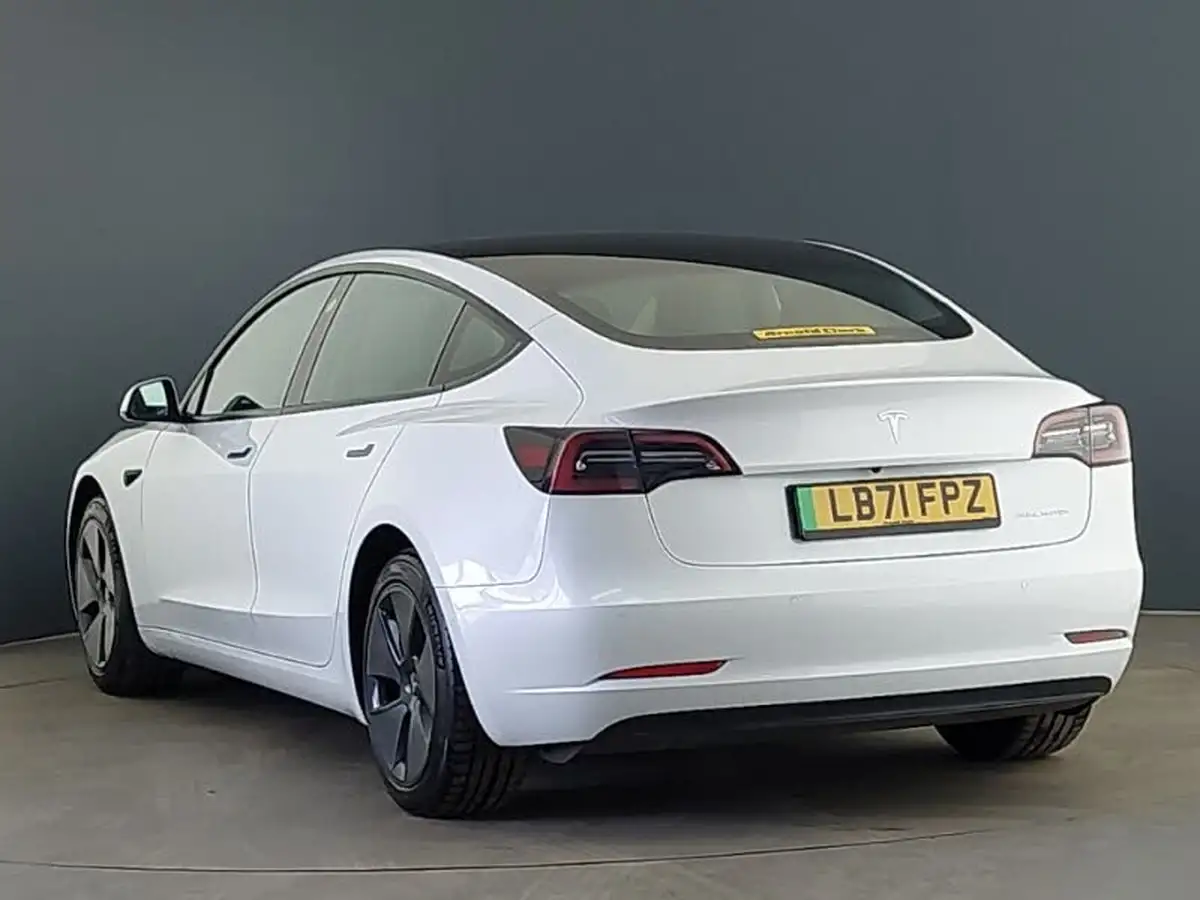 2021-tesla-model-3-e-long-range-awd-big-1