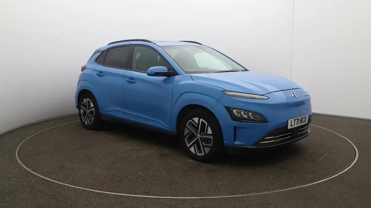 2021-hyundai-kona-e-ultimate-big-38