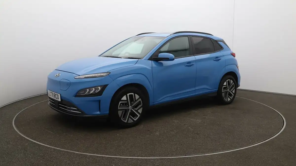 2021-hyundai-kona-e-ultimate-big-62