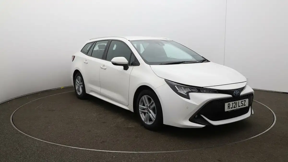 2021-toyota-corolla-18-vvt-i-icon-tech-spare-wheel-touring-sports-5d-big-34