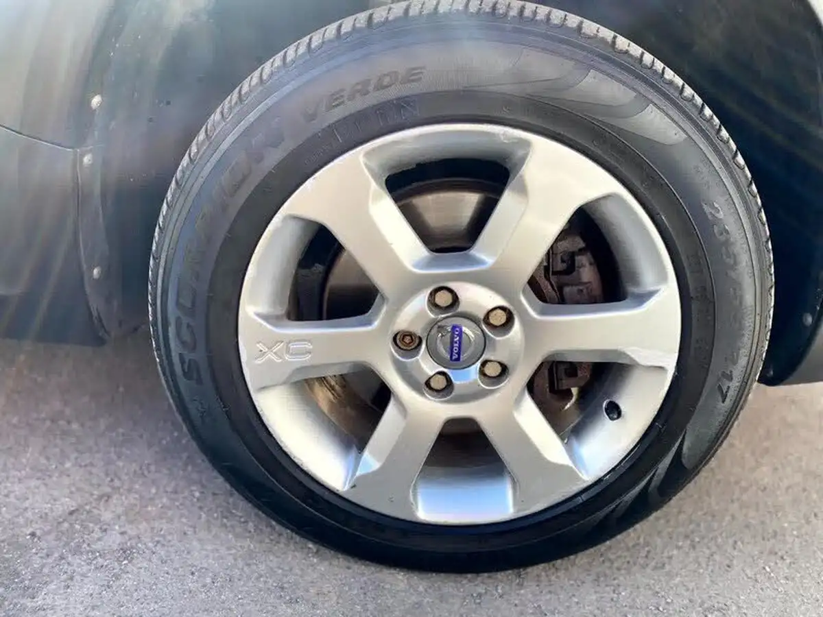 2009-volvo-xc70-24td-d5-se-lux-205ps-2400cc-big-19