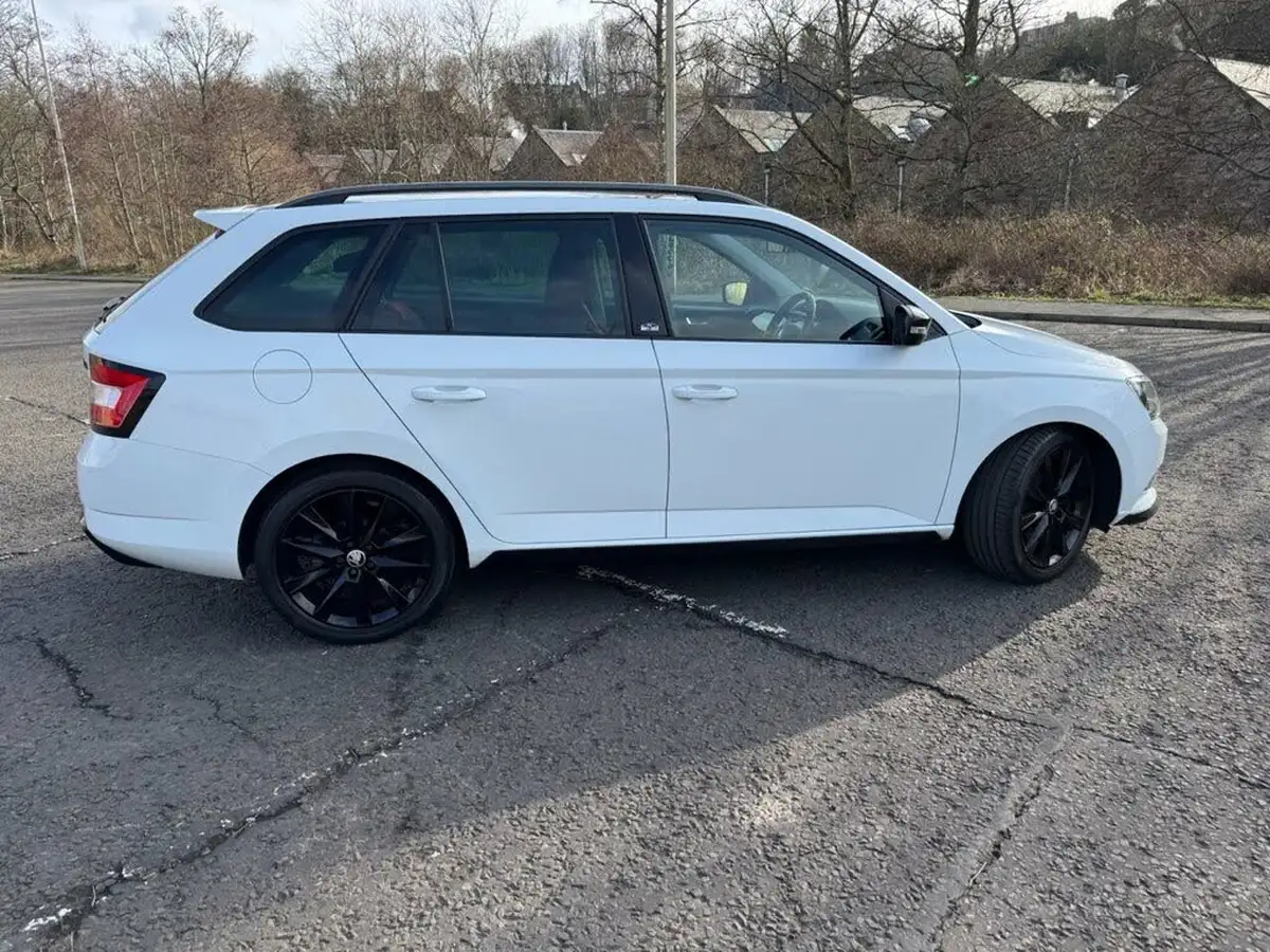 2017-skoda-fabia-12-tsi-monte-carlo-109ps-estate-big-5