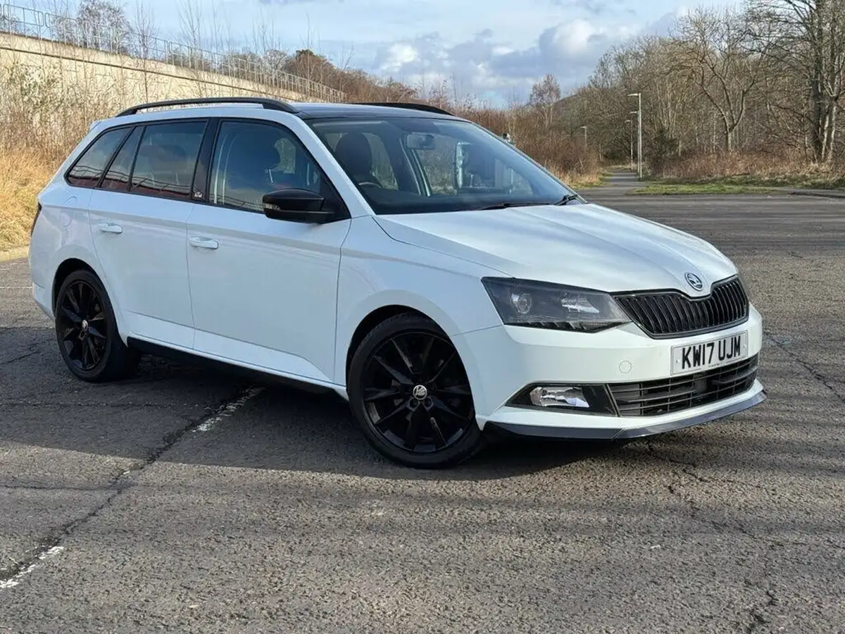 2017-skoda-fabia-12-tsi-monte-carlo-109ps-estate-big-1