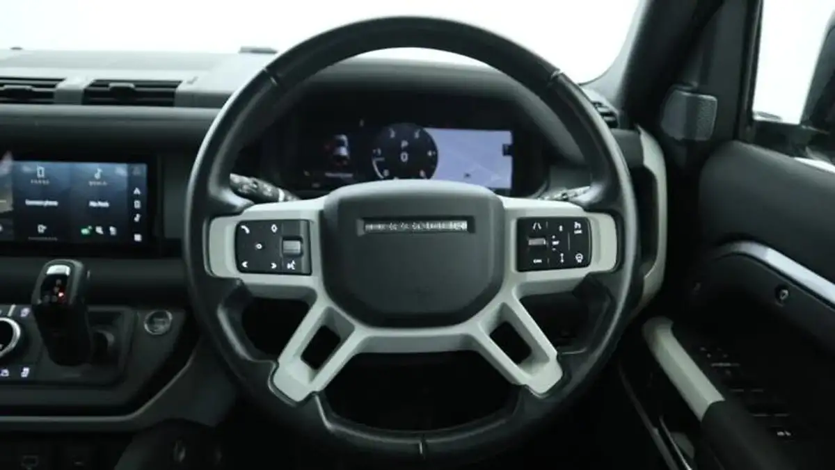 2023-land-rover-110-defender-30-d250-x-dynamic-se-big-14
