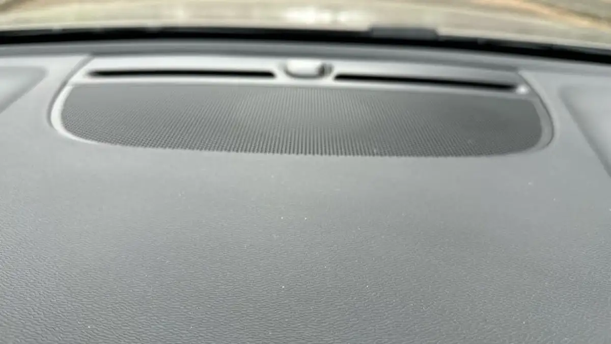 2021-volvo-xc40-15-t3-inscription-161bhp-auto-big-39