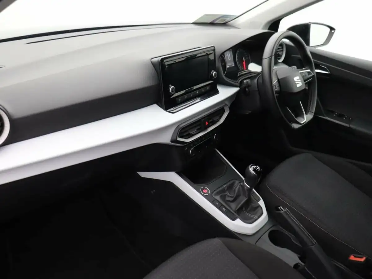 2022-seat-arona-10-tsi-evo-se-edition-big-11