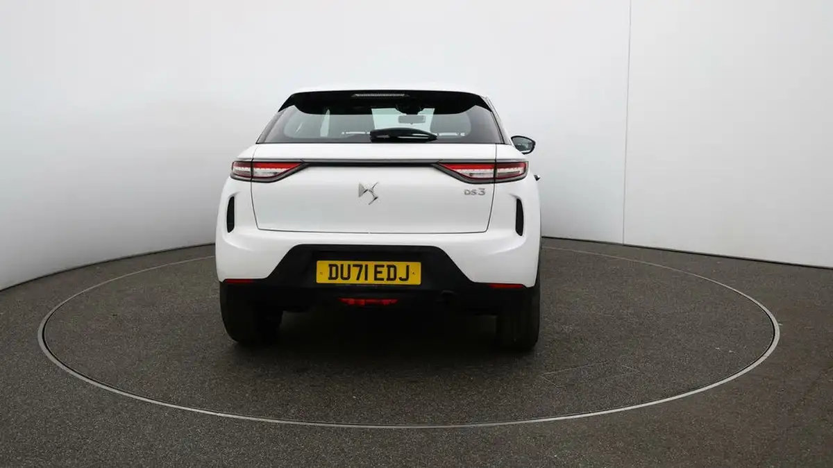 2021-ds-ds-3-crossback-12-puretech-elegance-big-47