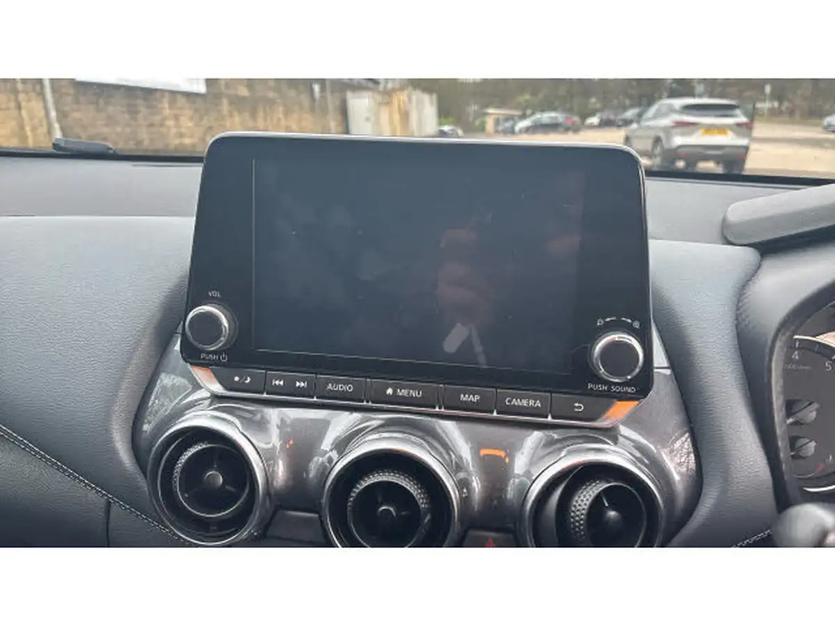 2020-nissan-juke-10-dig-t-n-connecta-117ps-dct-big-11