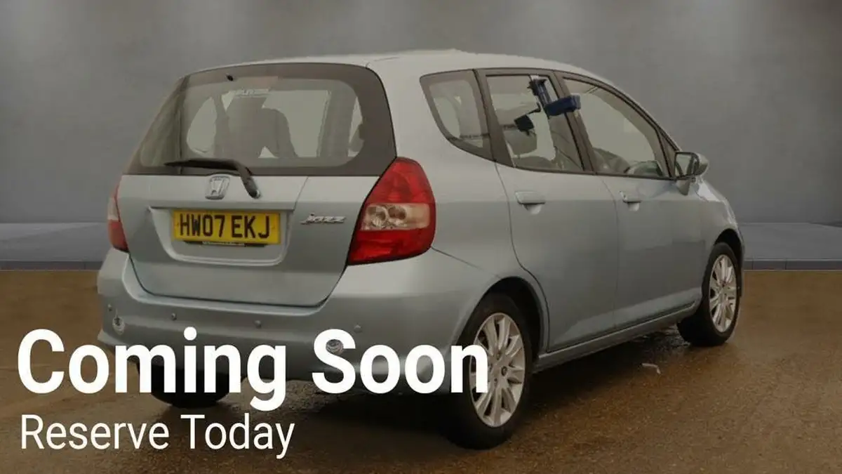 2007-honda-jazz-14-se-cvt-7-big-3