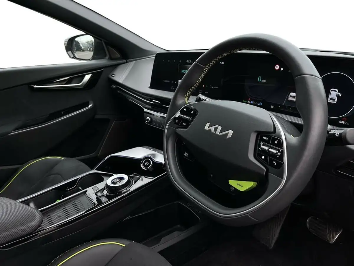 2024-kia-ev6-e-gt-big-9