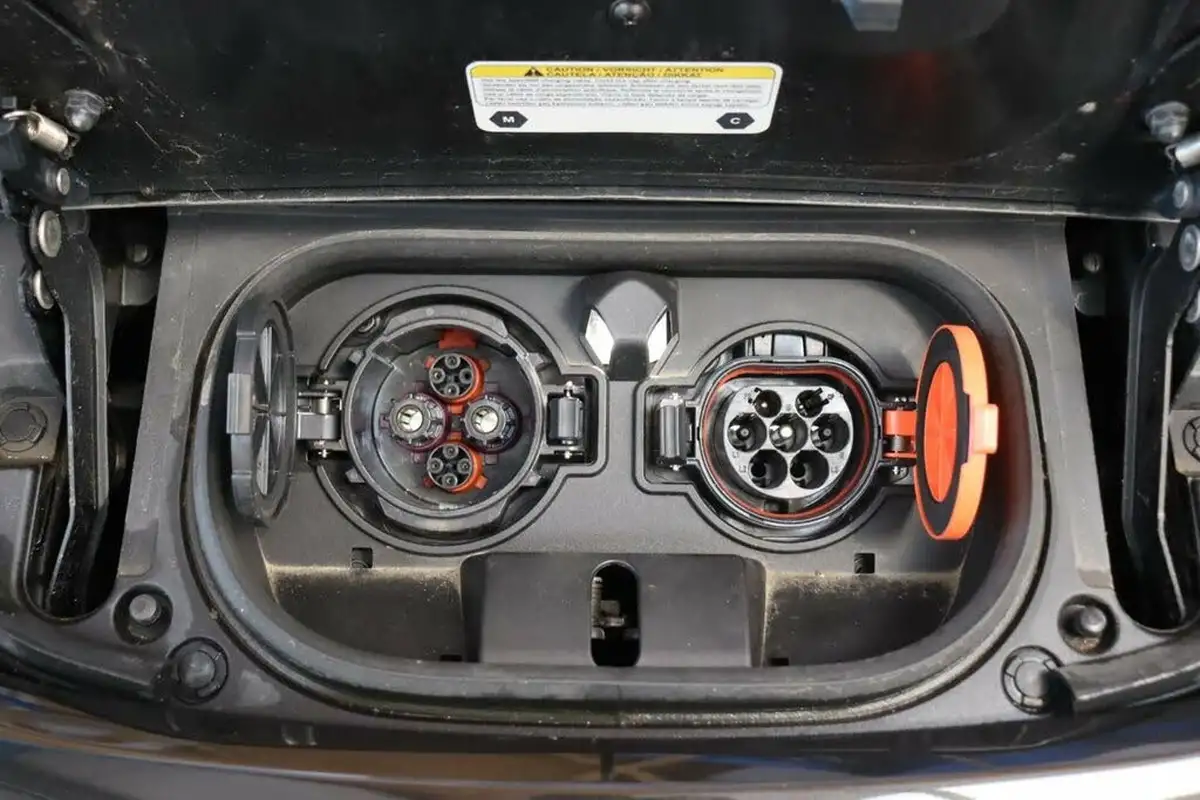 2020-nissan-leaf-e-n-connecta-big-26