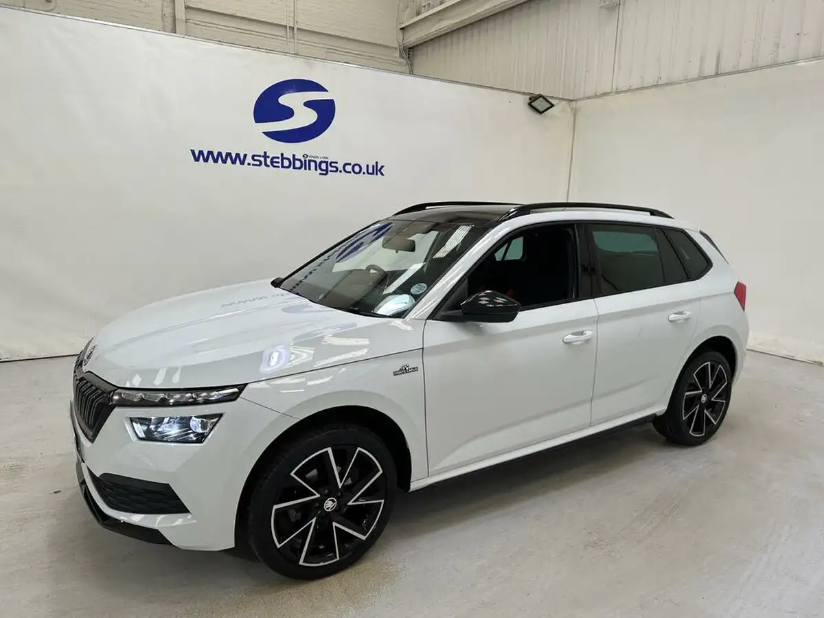 2021-skoda-kamiq-10-tsi-monte-carlo-109ps-dsg-big-3