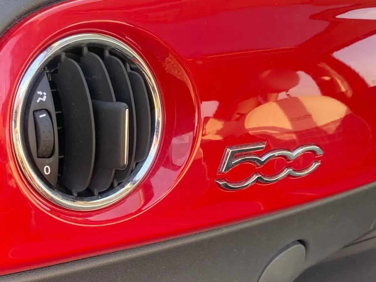 2017-fiat-500-12-lounge-big-30