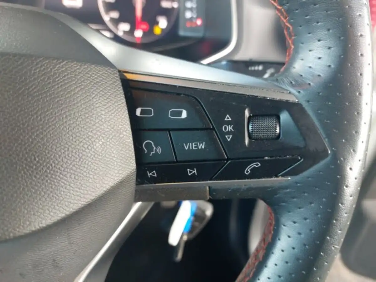 2022-seat-arona-10-tsi-fr-sport-big-10