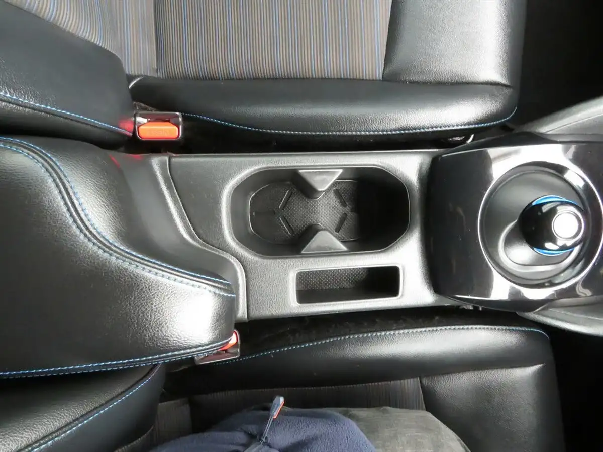 2021-nissan-leaf-e-e-n-connecta-big-43