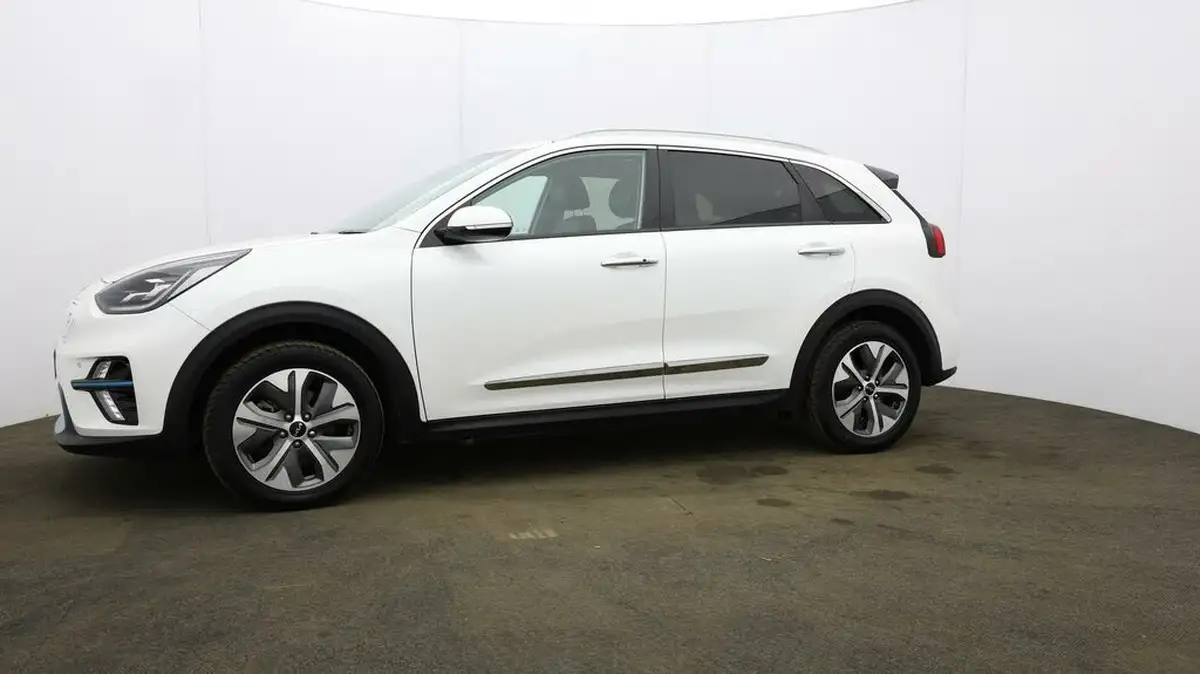2022-kia-e-niro-ev-4-big-32