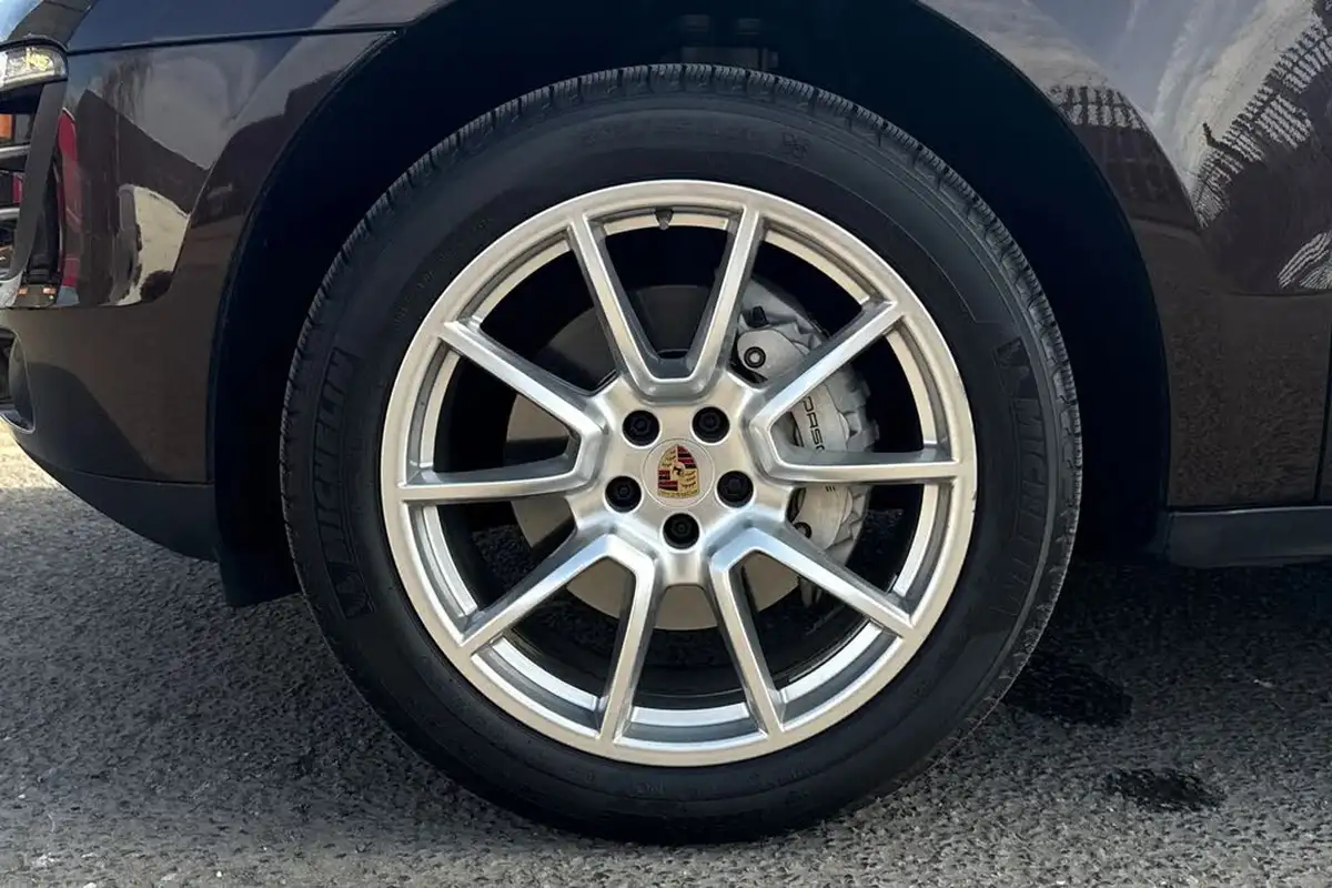 2015-porsche-macan-30td-s-big-9