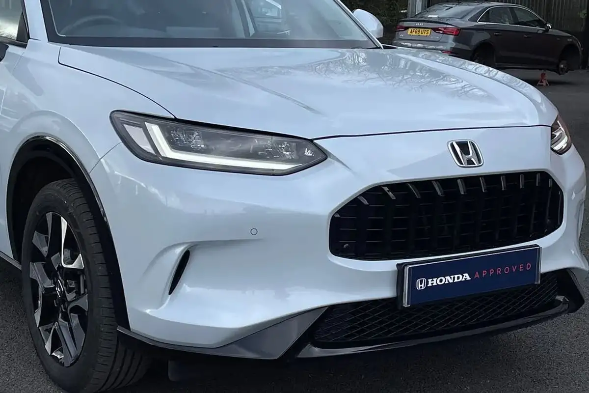 2024-honda-zr-v-20-i-mmd-advance-big-25