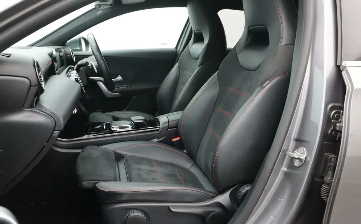 2019-mercedes-benz-a-class-13-a200-amg-line-hatchback-5d-7g-dct-big-14