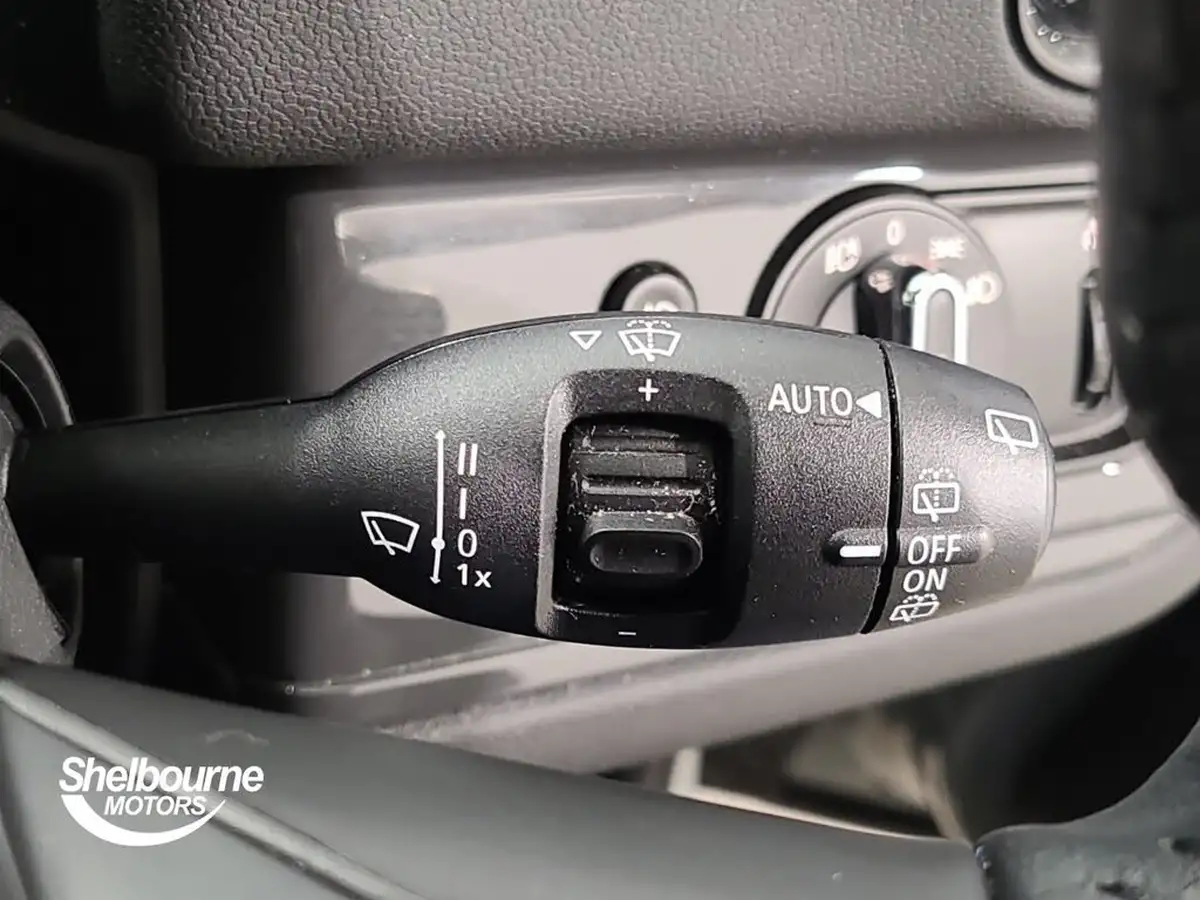 2021-mini-countryman-15-cooper-classic-auto-big-30