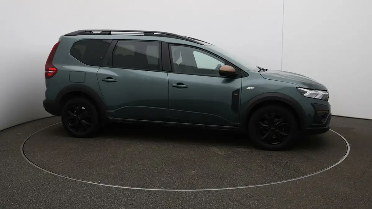 2023-dacia-jogger-10-tce-extreme-big-46
