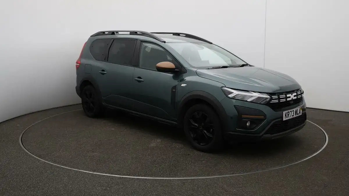2023-dacia-jogger-10-tce-extreme-big-42