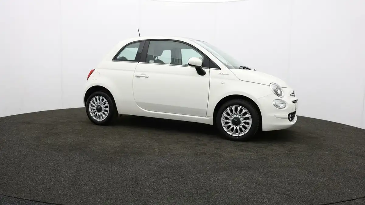 2022-fiat-500-10-dolcevita-big-37