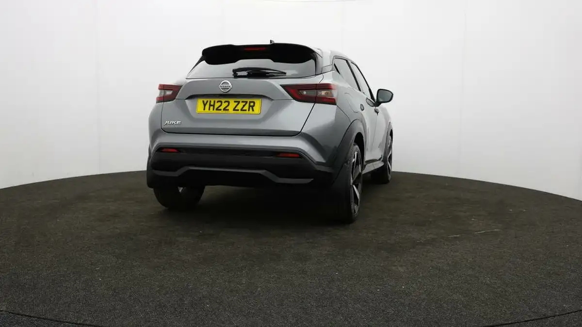 2022-nissan-juke-10-dig-t-tekna-big-74