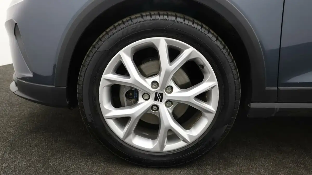 2022-seat-arona-10-tsi-fr-big-17