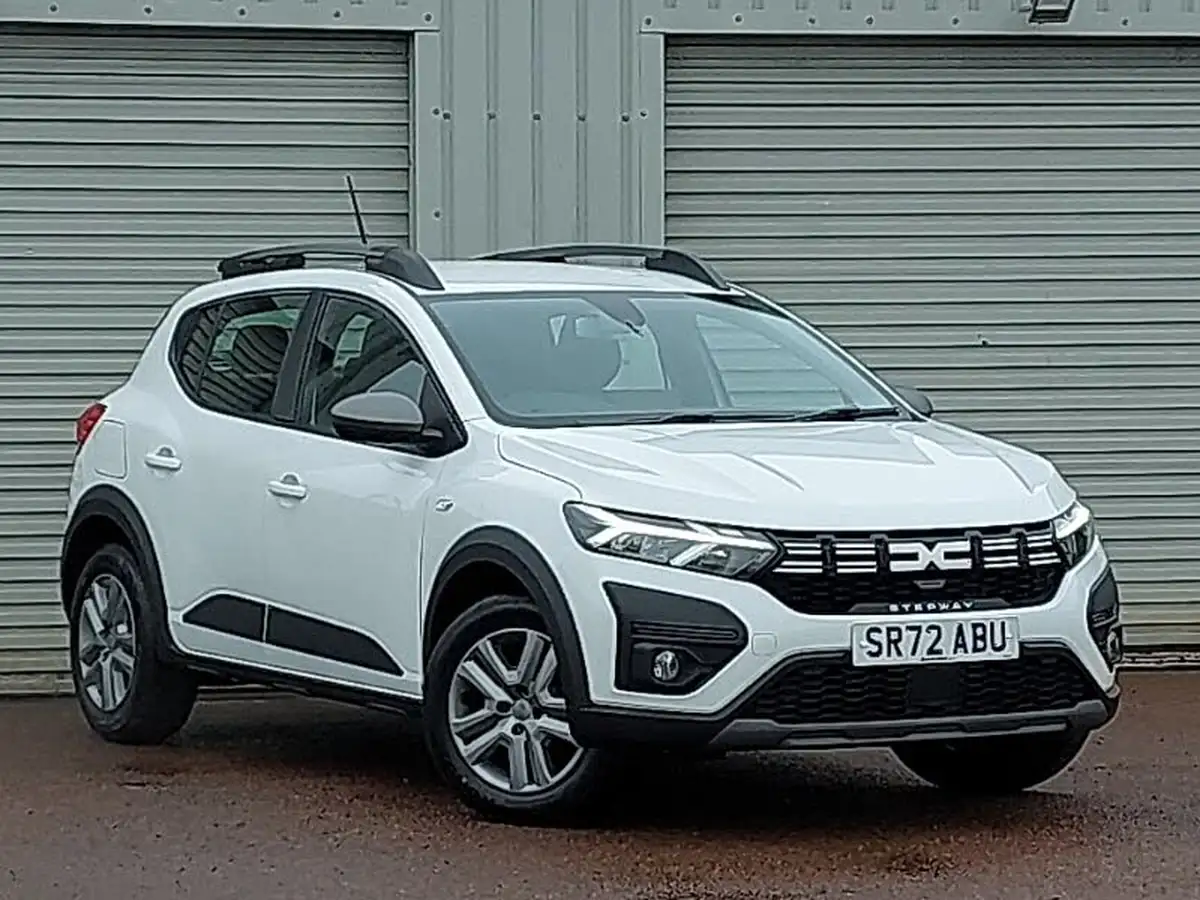 2023-dacia-sandero-stepway-10-tce-expression-90bhp-auto-big-0