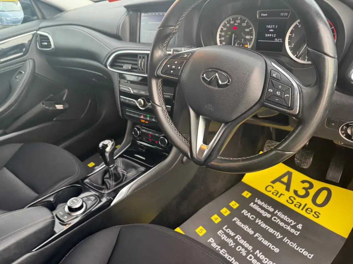 2017-infiniti-q30-16-se-122ps-business-pack-big-48