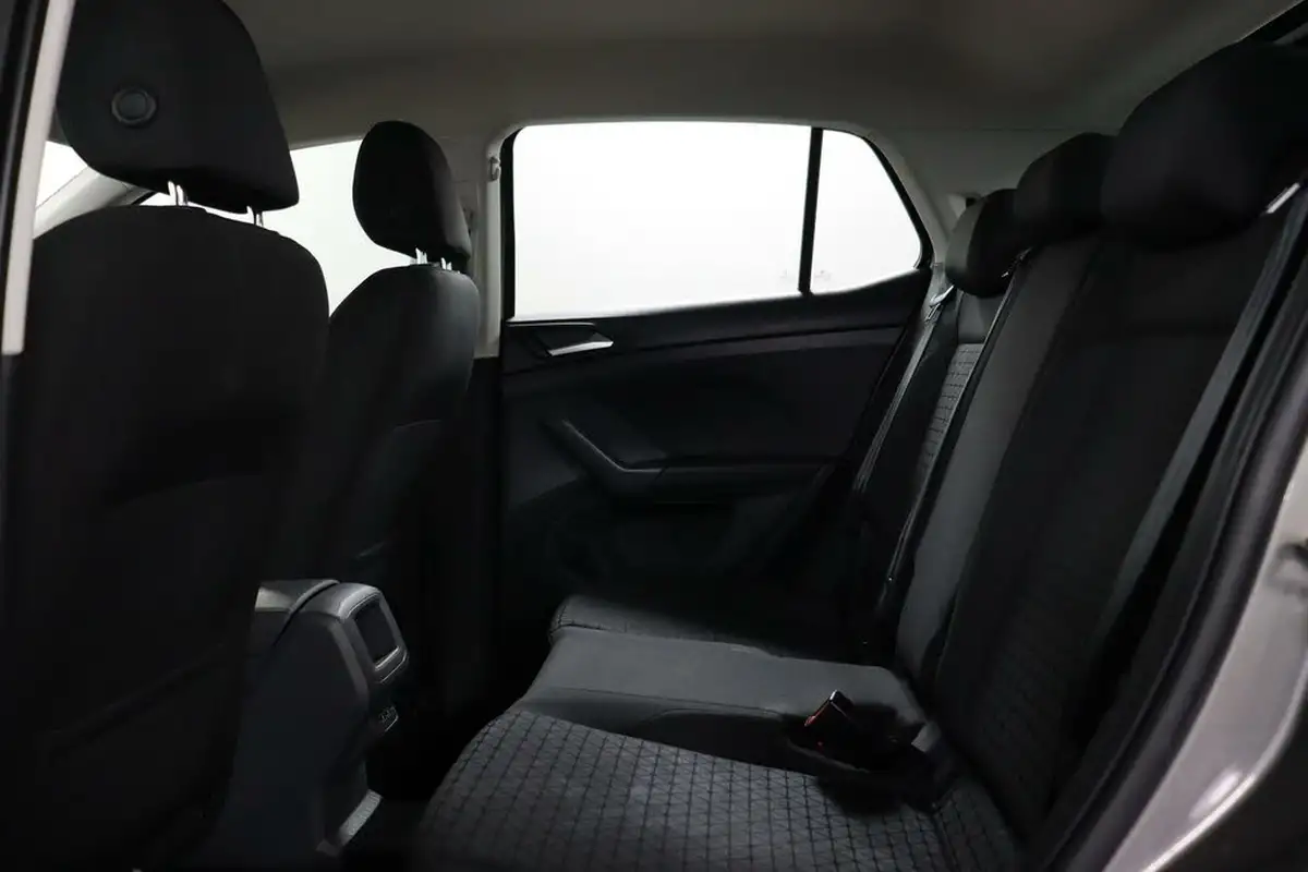 2019-volkswagen-t-cross-16tdi-se-big-36