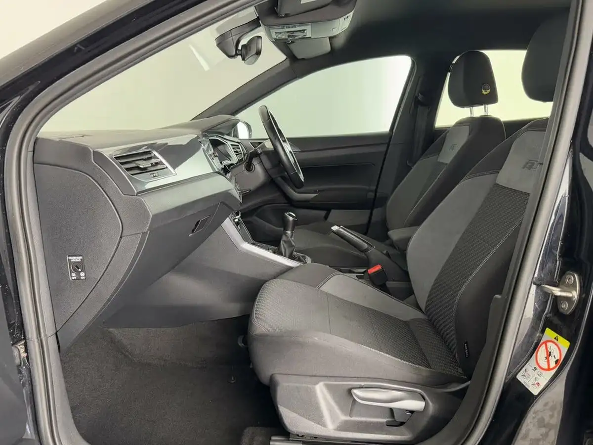 2019-volkswagen-polo-10-tsi-r-line-115ps-big-10