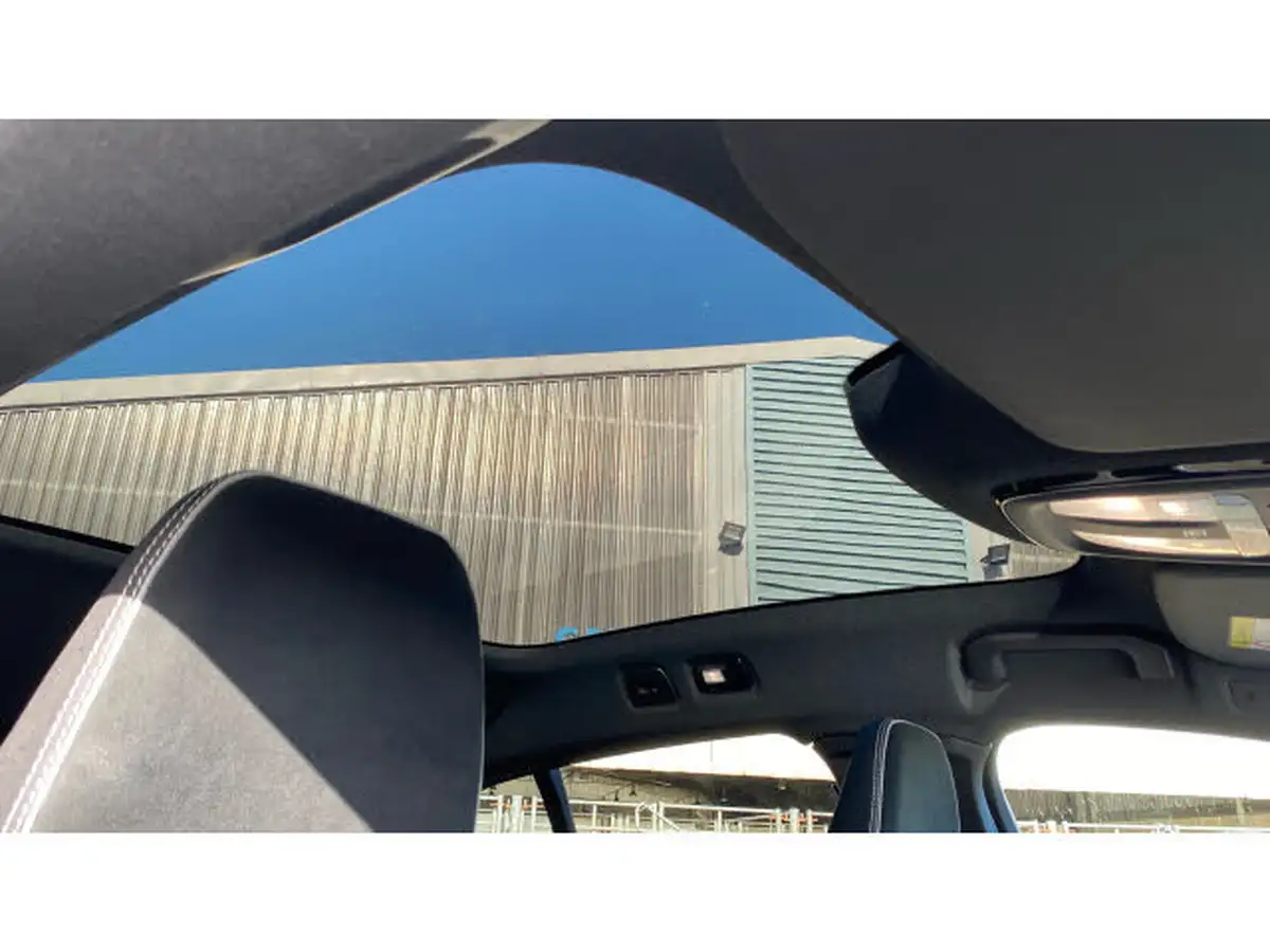 2022-volvo-c40-e-twin-recharge-pro-big-34