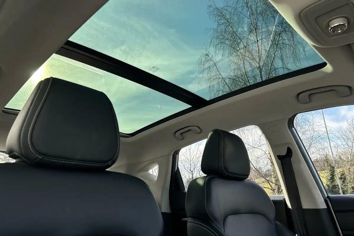 2021-mg-zs-suv-e-exclusive-ev-big-8