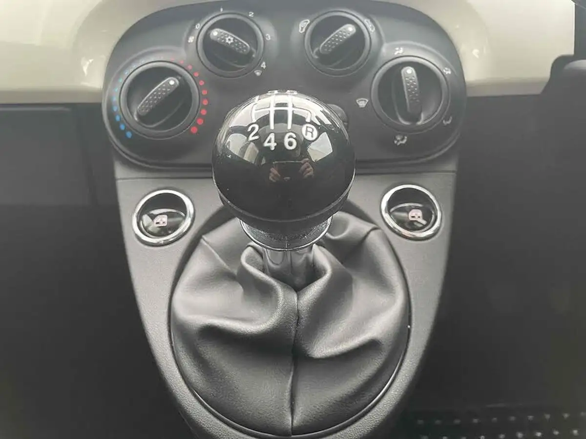 2023-fiat-500-10-big-38
