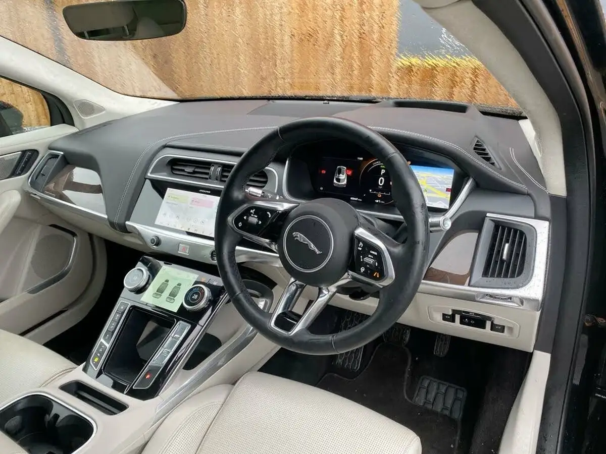 2019-jaguar-i-pace-ev400-first-edition-big-6