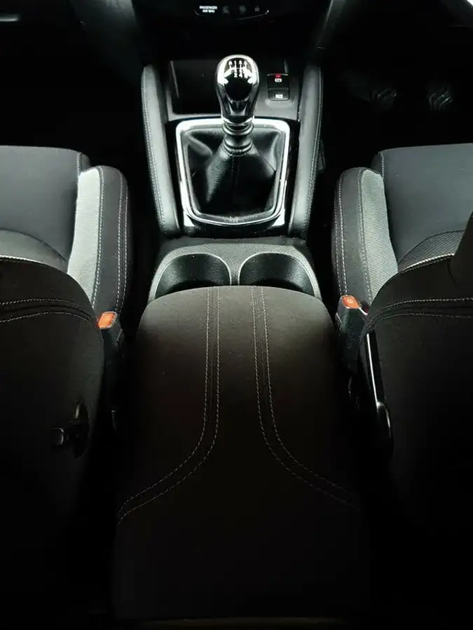 2018-nissan-qashqai-12-dig-t-n-connecta-big-14