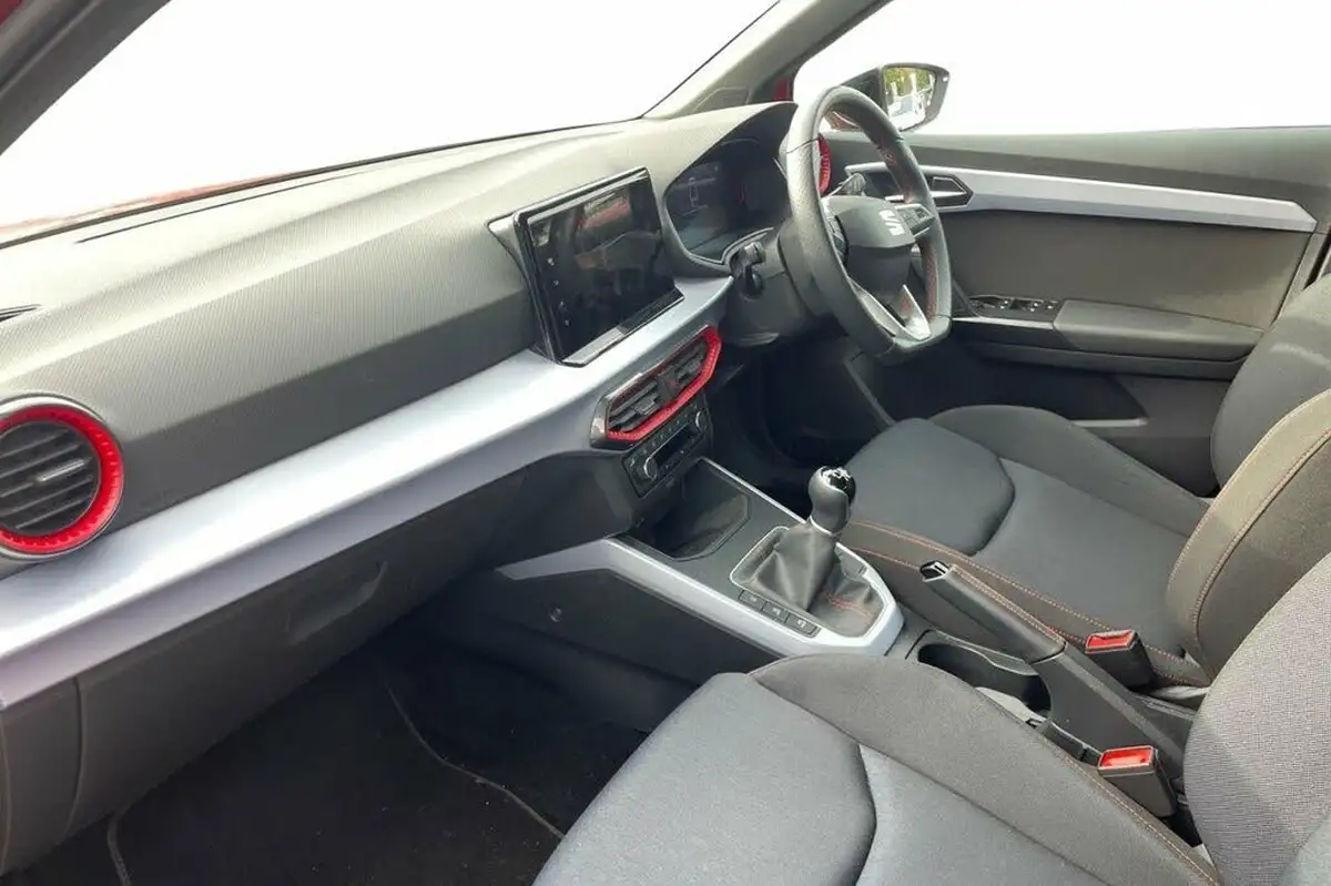 2023-seat-arona-10-tsi-fr-big-10