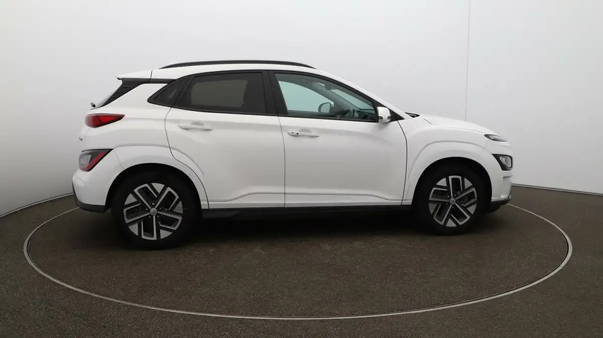 2021-hyundai-kona-e-ultimate-big-8