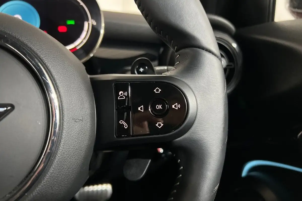 2022-mini-cooper-20-cooper-s-sport-hatchback-5d-auto-big-20
