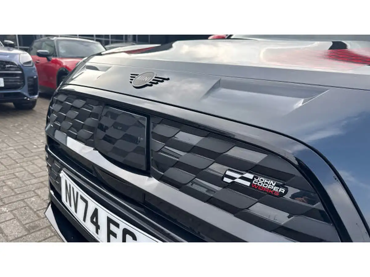 2024-mini-countryman-e-cooper-se-sport-big-52