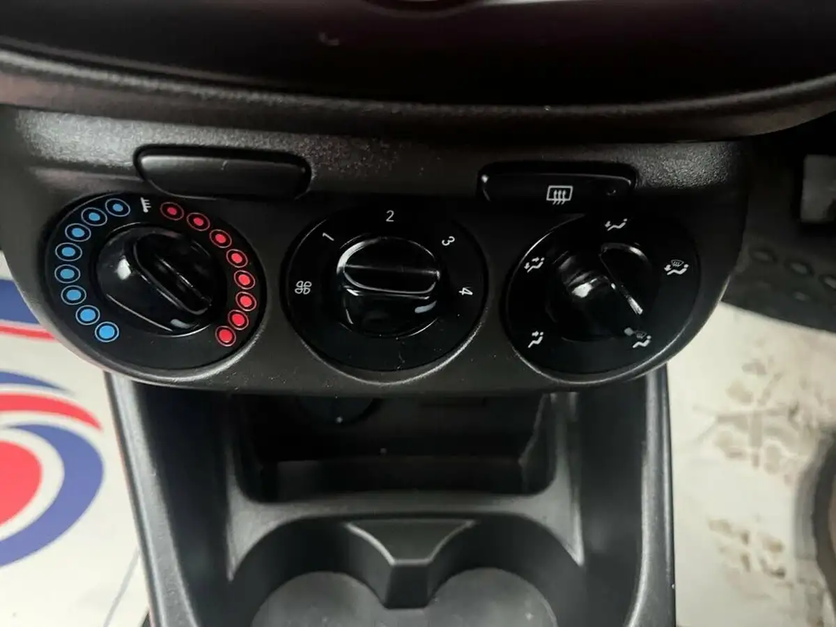 2017-vauxhall-corsavan-13td-startstop-ecoflex-l1h1-panel-big-27