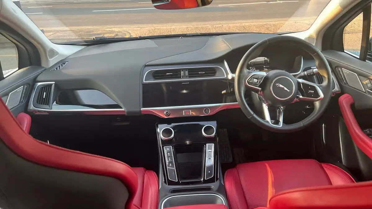 2019-jaguar-i-pace-ev400-hse-big-8