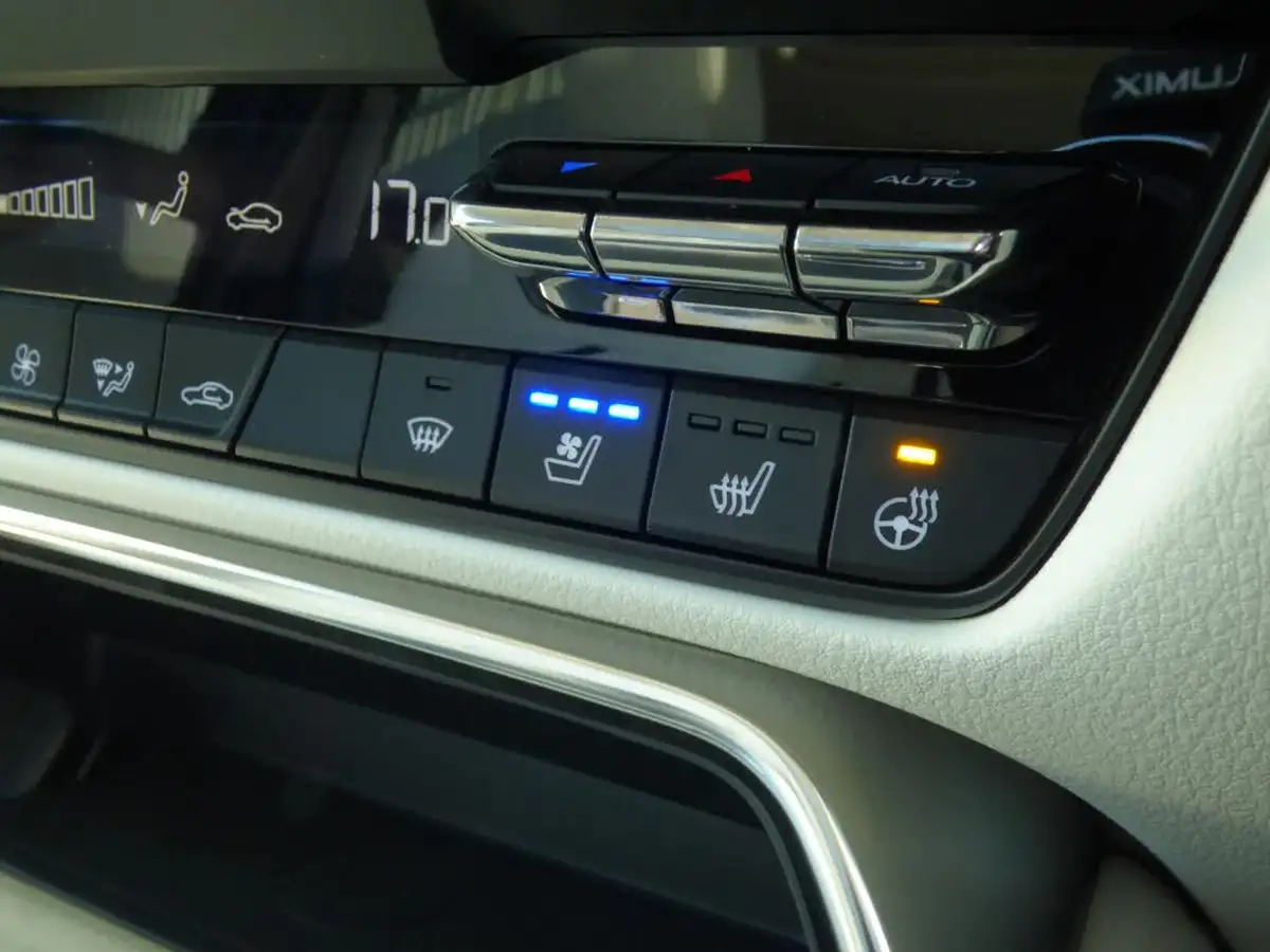 2024-mazda-cx-60-25-e-skyactiv-takumi-big-33