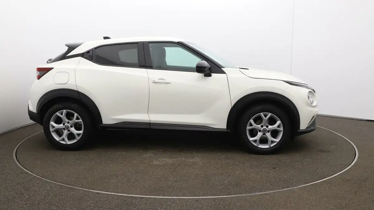2022-nissan-juke-10-dig-t-n-connecta-big-46